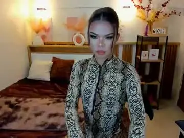 Chaturbate Best live sex cam show of lucyvane