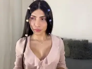 Chaturbate Nude Webcam of angelturned01