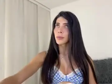 Chaturbate Nude Webcam of angelturned01
