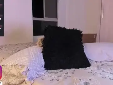 Chaturbate Live Sex Cam of derekolsen_