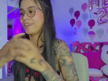 Chaturbate Free Live Porn of thamara_l11