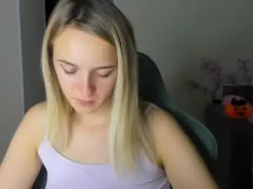 Chaturbate Live Sex Cam of rousereed