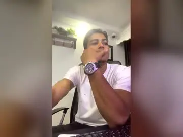 Chaturbate Adult Webcam of angelo000000000000000x