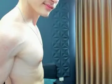 Chaturbate Live Sex Cam of bradyflint