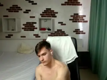 Chaturbate Live Sex Cam of bradyflint