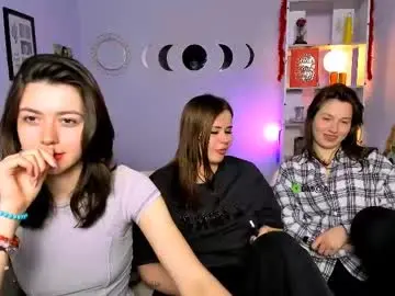 Chaturbate Adult Webcam of helli_belli