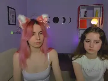 Chaturbate Watch Live Sex Cams of helli_belli
