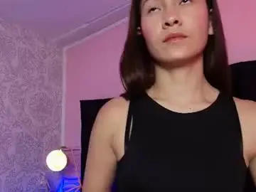 Chaturbate Adult Video Chat of julieta_cortes__