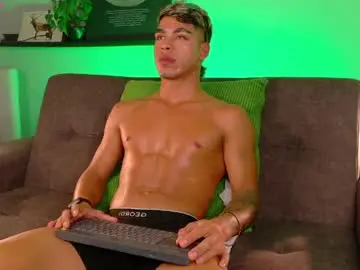 Chaturbate Watch Live Sex Cams of ken_boy_