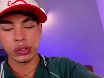 Chaturbate Live Porn of ken_boy_