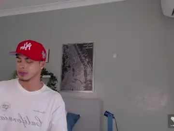 Chaturbate Nude Webcam of ken_boy_