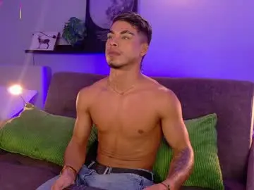 Chaturbate Watch Live Sex Cams of ken_boy_