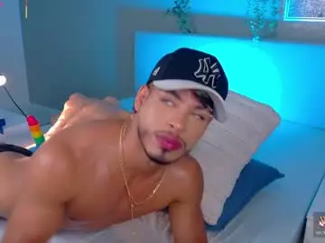 Chaturbate Live Sex of ken_boy_