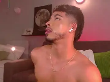 Chaturbate Sex Cam of ken_boy_