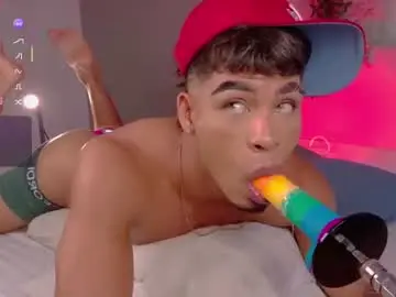 Chaturbate Best Webcam of ken_boy_