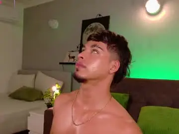 Chaturbate Sex Cam of ken_boy_