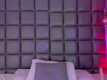 Chaturbate Free Live Porn of kira_vance