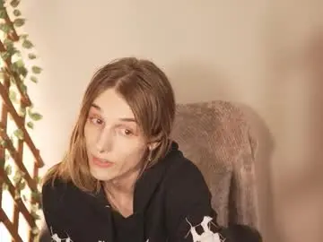 Chaturbate Free Live Porn of petitecut