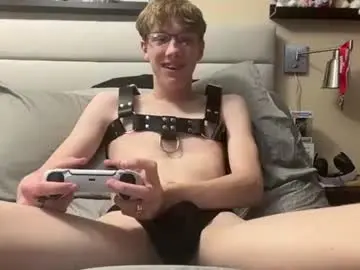 Chaturbate Nude Webcam of zeke_nixon