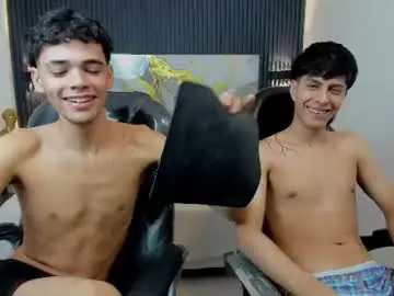 Chaturbate Live Sex of dark_desiree18