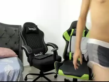 Chaturbate Sex Cam of dark_desiree18