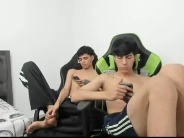 Chaturbate Sex Chat of dark_desiree18