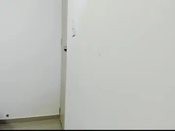 Chaturbate Free Live Porn of dark_desiree18