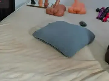Chaturbate Watch Live Sex Cams of dip_chocolate