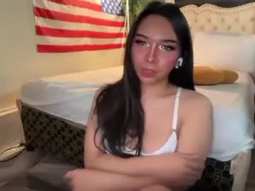 Chaturbate Live Sex Cam of scarlet_sweet6969