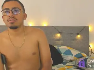 Chaturbate Free Live Porn of sexy_couple_xx1