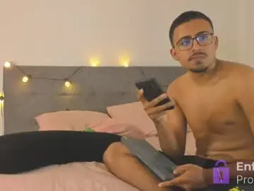 Chaturbate Watch Live Sex Cams of sexy_couple_xx1