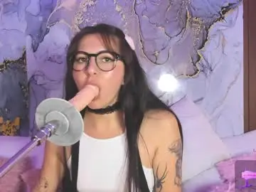 Chaturbate Nude Webcam of alissa_cute1