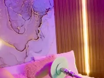 Chaturbate Best live sex cam show of alissa_cute1