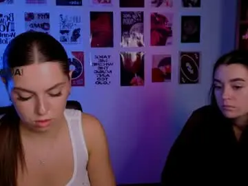 Chaturbate Adult Video Chat of amalialowell