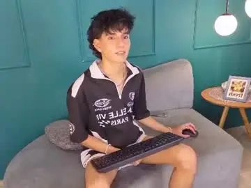 Chaturbate Watch Live Sex Cams of christopher_robin4