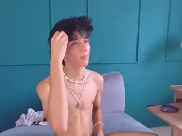 Chaturbate Live Sex of christopher_robin4