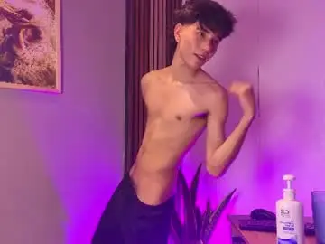 Chaturbate Live Porn of christopher_robin4