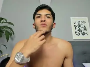 Chaturbate Free Porn Cam of tyler_fox_
