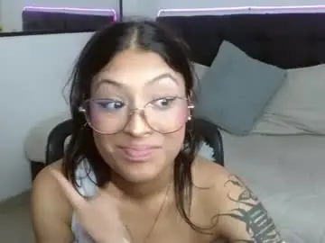 Chaturbate Live Sex Cam of vannesweet_