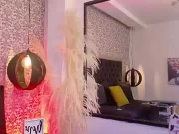 Chaturbate Best live sex cam show of yeremmy_xh