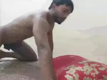 Chaturbate Sex Chat of hunky_ariyaan