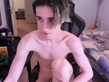 Chaturbate Live Sex Cam of james_mil