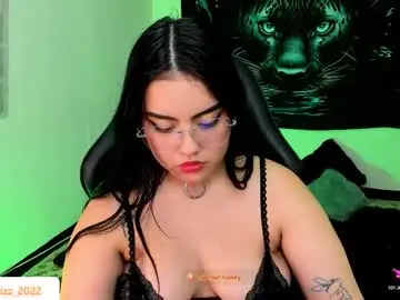 Chaturbate Watch Live Sex Cams of nicolle_ruizz