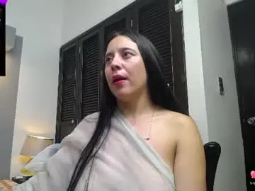 Chaturbate Live Sex Cam of tamara_priya