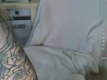 Chaturbate Free Porn Cam of 2badforyou