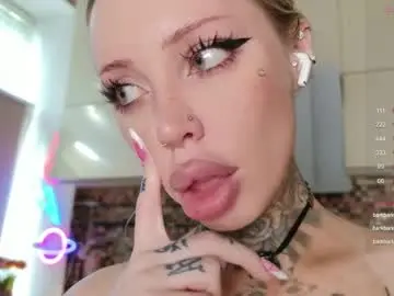 Chaturbate Live Sex Cam of 2badforyou