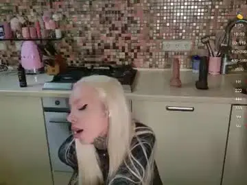 Chaturbate Free Porn Cam of 2badforyou