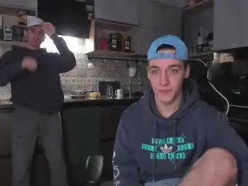 Chaturbate Adult Video Chat of esthetics_boys