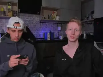 Chaturbate Watch Live Sex Cams of esthetics_boys