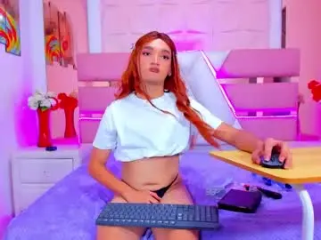 Chaturbate Live Sex Cam of emmahiltton